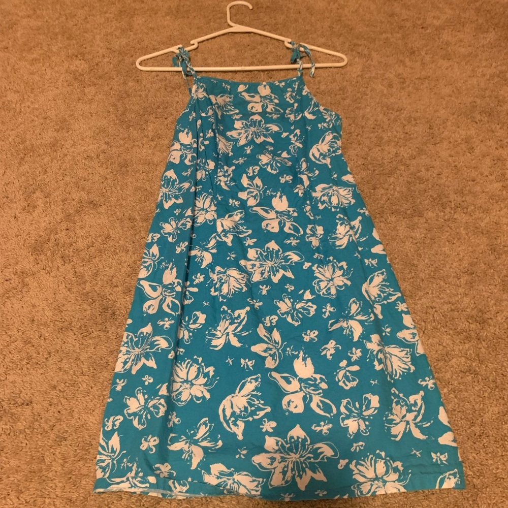 Blue and white spaghetti strap dress size 8, and mid length.